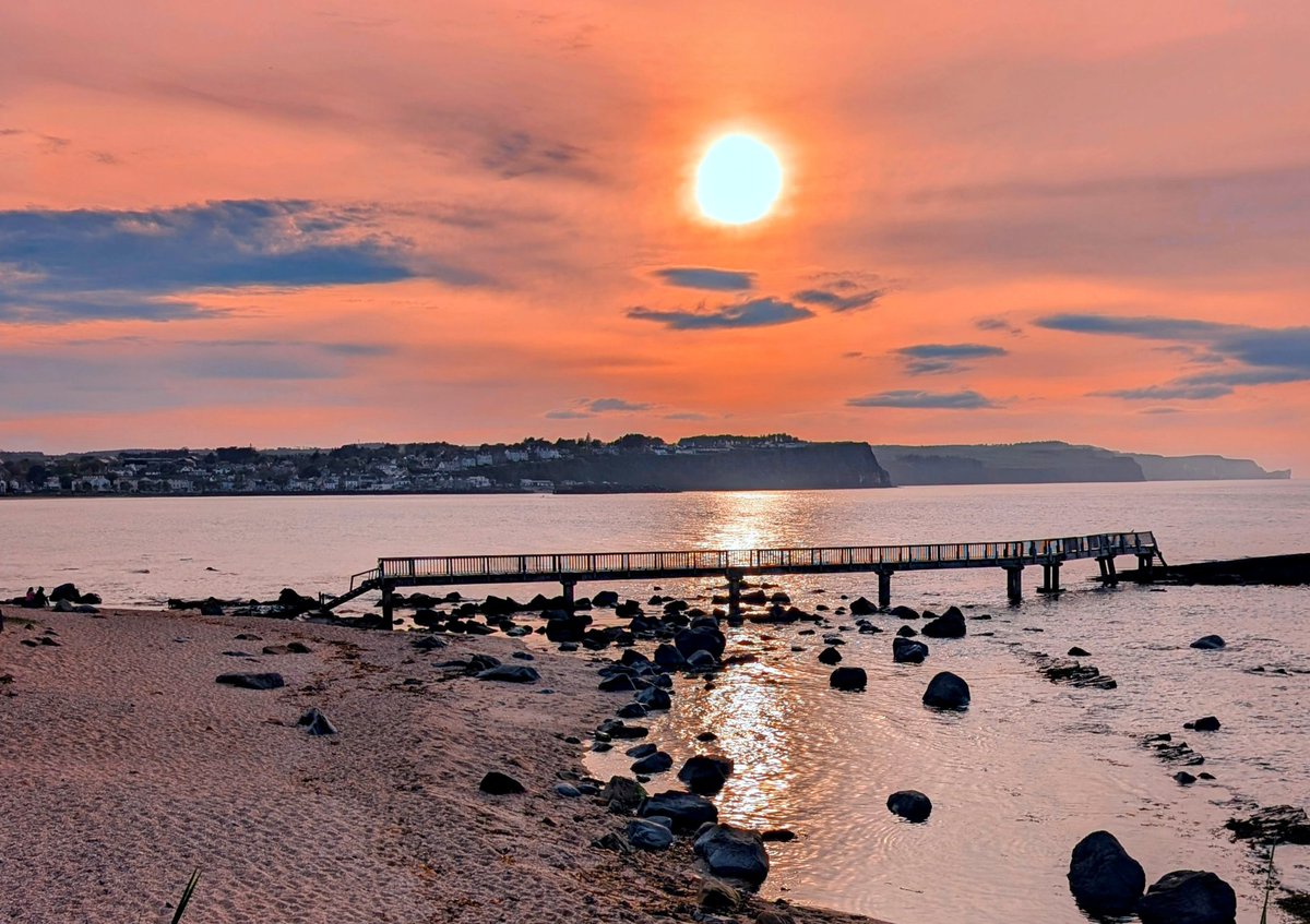 Anne Kelly ⛔NO DMs⛔ 🌻 🇺🇦 💞 (@annlizkelly) on Twitter photo Sunset at Pans Rocks in Ballycastle tonight <a href="/R_Faragher/">Rick Faragher</a> <a href="/linzilima/">Linzi Lima</a> <a href="/bbcweather/">BBC Weather</a> <a href="/DiscoverNI/">Northern Ireland</a> <a href="/LoveBallymena/">Love Ballymena</a> <a href="/WeatherCee/">Cecilia Daly</a> <a href="/Louise_utv/">Louise Small</a> <a href="/WeatherAisling/">Aisling Creevey</a> <a href="/barrabest/">Barra Best</a> <a href="/Ailser99/">Aileen Moynagh</a> <a href="/EventsCauseway/">Causeway Coast & Glens Events</a> <a href="/angie_weather/">angie phillips</a> <a href="/geoff_maskell/">Geoff Maskell</a> <a href="/organicbotanic/">Sue McBean - @organicbotanic.bsky.social</a> <a href="/Schafernaker/">Tomasz Schafernaker</a> Sunset at Pans Rocks in Ballycastle tonight <a href="/R_Faragher/">Rick Faragher</a> <a href="/linzilima/">Linzi Lima</a> <a href="/bbcweather/">BBC Weather</a> <a href="/DiscoverNI/">Northern Ireland</a> <a href="/LoveBallymena/">Love Ballymena</a> <a href="/WeatherCee/">Cecilia Daly</a> <a href="/Louise_utv/">Louise Small</a> <a href="/WeatherAisling/">Aisling Creevey</a> <a href="/barrabest/">Barra Best</a> <a href="/Ailser99/">Aileen Moynagh</a> <a href="/EventsCauseway/">Causeway Coast & Glens Events</a> <a href="/angie_weather/">angie phillips</a> <a href="/geoff_maskell/">Geoff Maskell</a> <a href="/organicbotanic/">Sue McBean - @organicbotanic.bsky.social</a> <a href="/Schafernaker/">Tomasz Schafernaker</a>