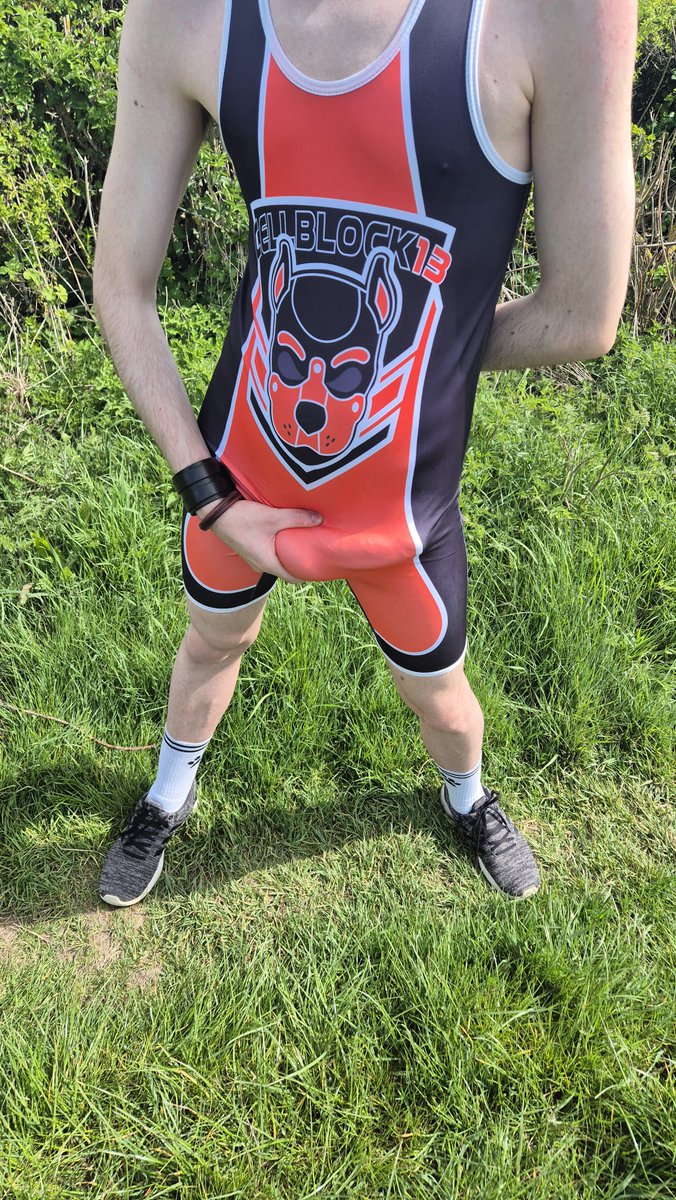 Pup Axton tweet media