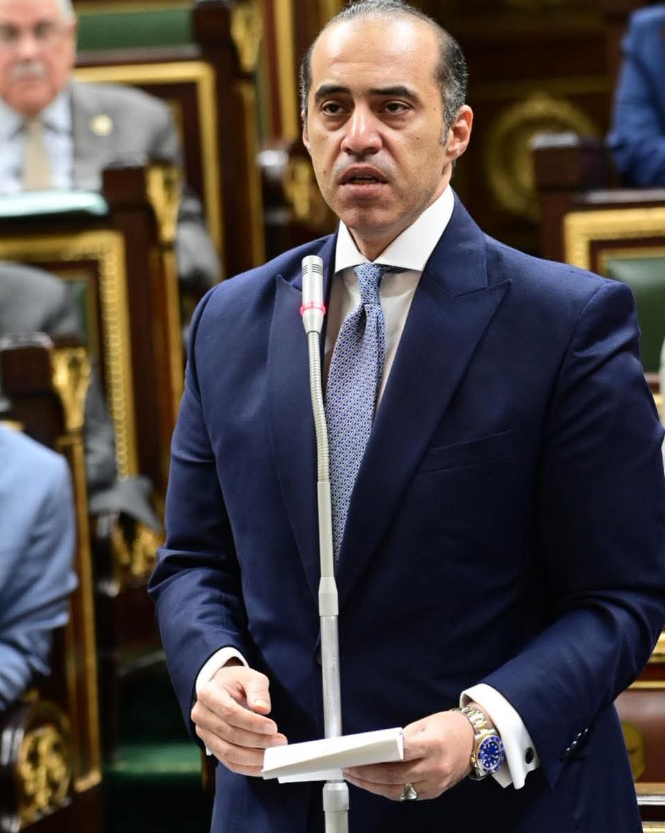 وزير الشئون النيابية يشكر نائب التنسيقية على مشروع قانون هيئة الثروة المعدنية.. ويؤكد: يعد أحد توصيات الحوار الوطني.. وعبر عن التعاون بين الحكومة والبرلمان 
#تنسيقية_شباب_الاحزاب_والسياسيين
 #سياسة_بمفهوم_جديد 
facebook.com/share/p/1CZZXb…