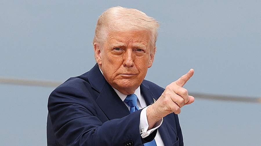 Kim26513335's tweet photo. 🚨BREAKING🚨
Trump entering the crypto gaming arena?🎮🎯
Insiders say it's happening very soon!

See more 👉 https://t.co/nwgL3c3xCD

#Web3 #NFTs #Crypto #degen #Trump https://t.co/7thfpTQrdB