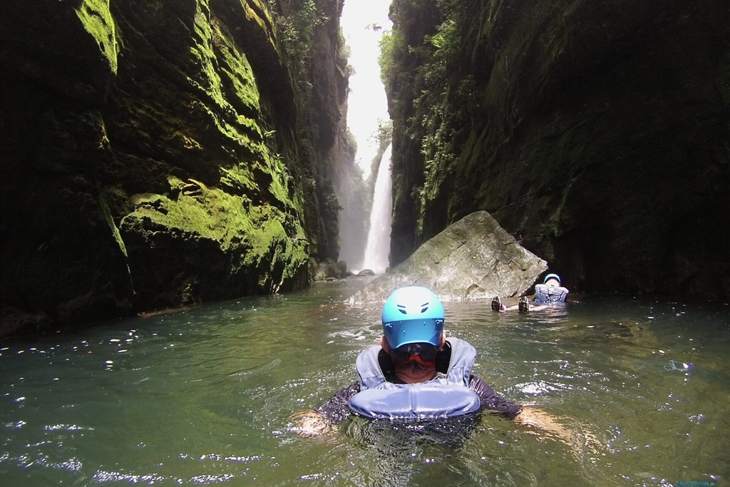 NowBoardingNB's tweet image. Trilhas históricas, cachoeiras secretas e paisagens paradisíacas são as surpresas de 3 caminhadas num dos biomas mais ricos e ameaçados, a Mata Atlântica
nowboarding.com.br/3-caminhadas-m…
#nowboarding #turismoluxo #abeta #mataatlantica #trilhas