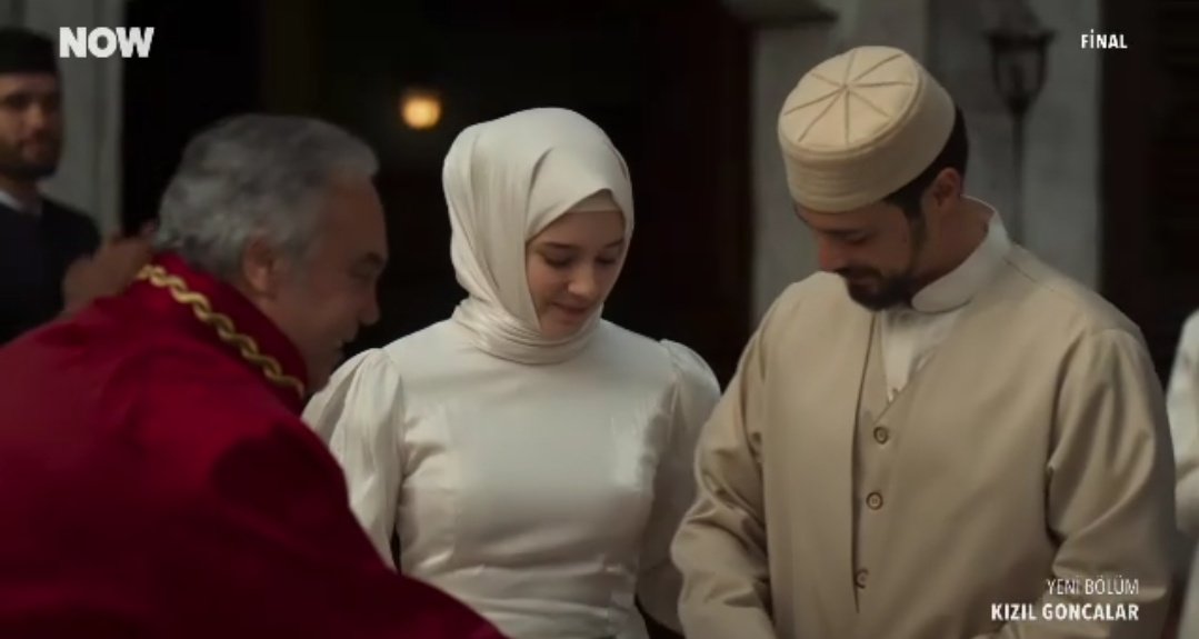 Cüneyd &amp; Zeynep Güneş 🤍

#KızılGoncalar #Cünzey 
#KızılGoncalarVeda