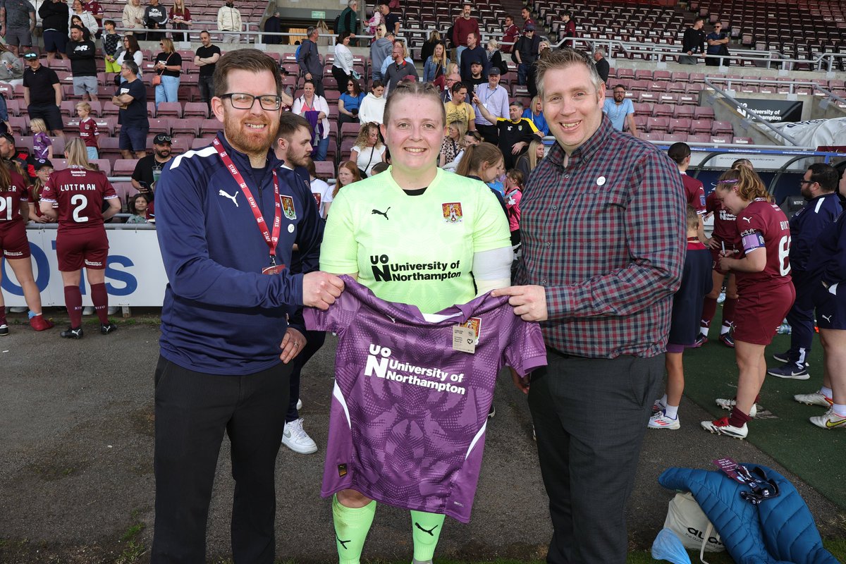 NTFCWomen's tweet image. 🤝 Thank you to It's All Cobblers to Me for sponsoring Katie McLean this season.

@CobblersToMe #ShoeArmy 👞