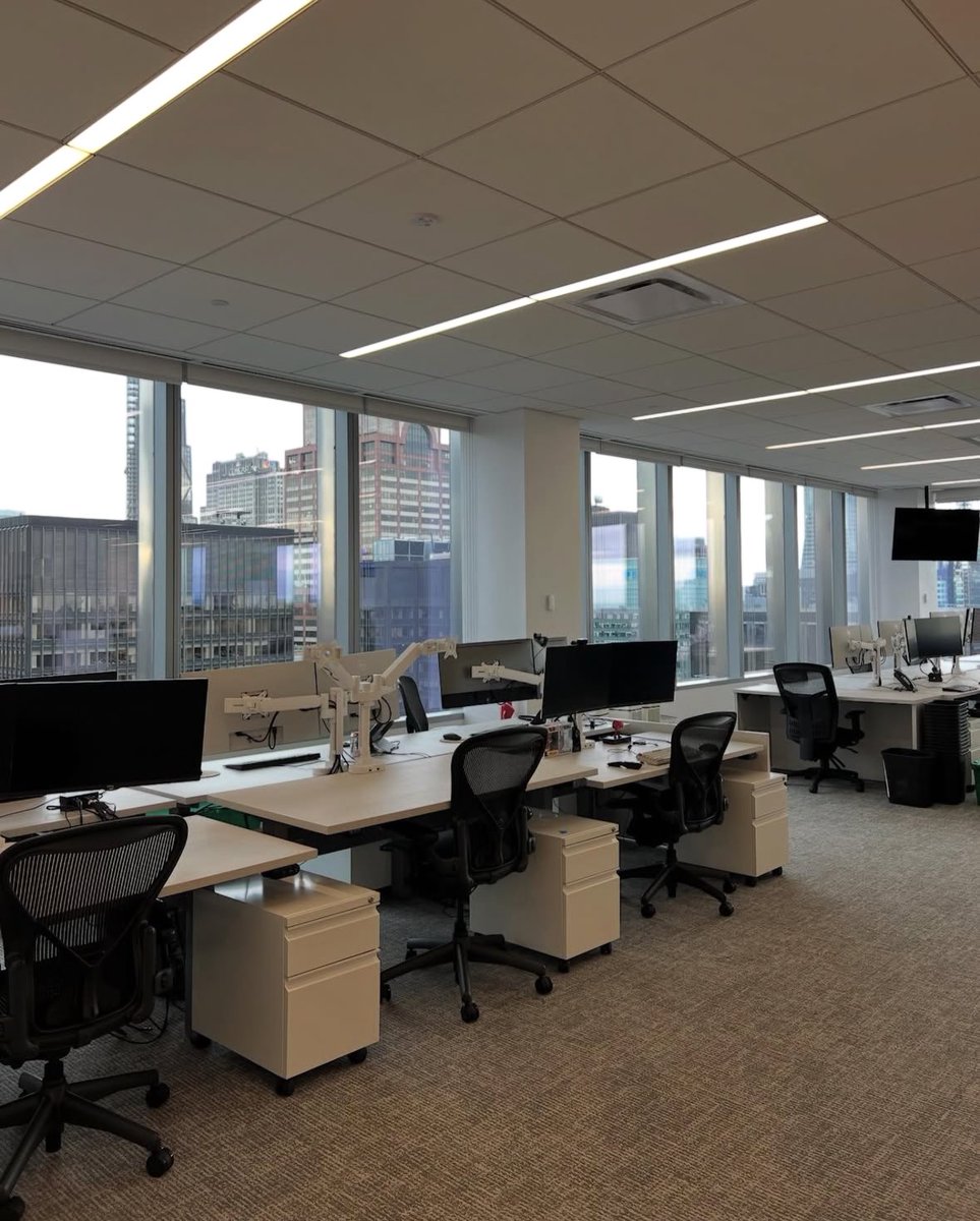 MassCorp_GC's tweet photo. We’re excited to showcase a premier project that our team at @MassCorp_GC recently completed in partnership with a leading asset management firm in #Midtown #Manhattan!
#NYC #Construction #GeneralContracting #MWBE #ConstructionManagement #buildingyourfuturetoday https://t.co/WbpLIu7MUG