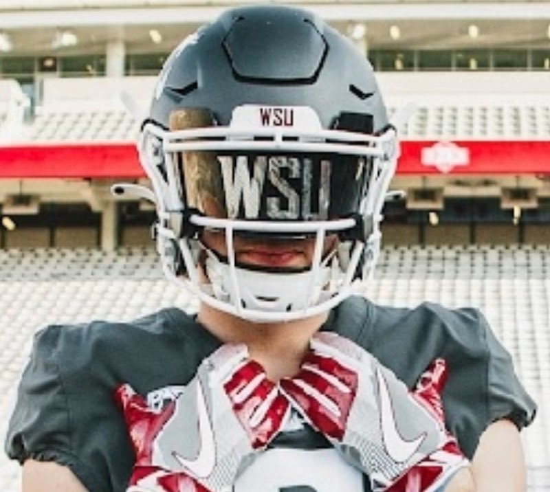 Officially looking for a new home!
3⭐️ DE/TE | 6’5” | 235lbs | 37” Vert
Hungry to work, grow, and contribute. Blessed to be the #1 Edge in Idaho ‘24, and just getting started.

FBS PAC-12 Transfer w/ 4 yrs Eligibility. 
Good academic standing. 

Game film and highlights ready- DM