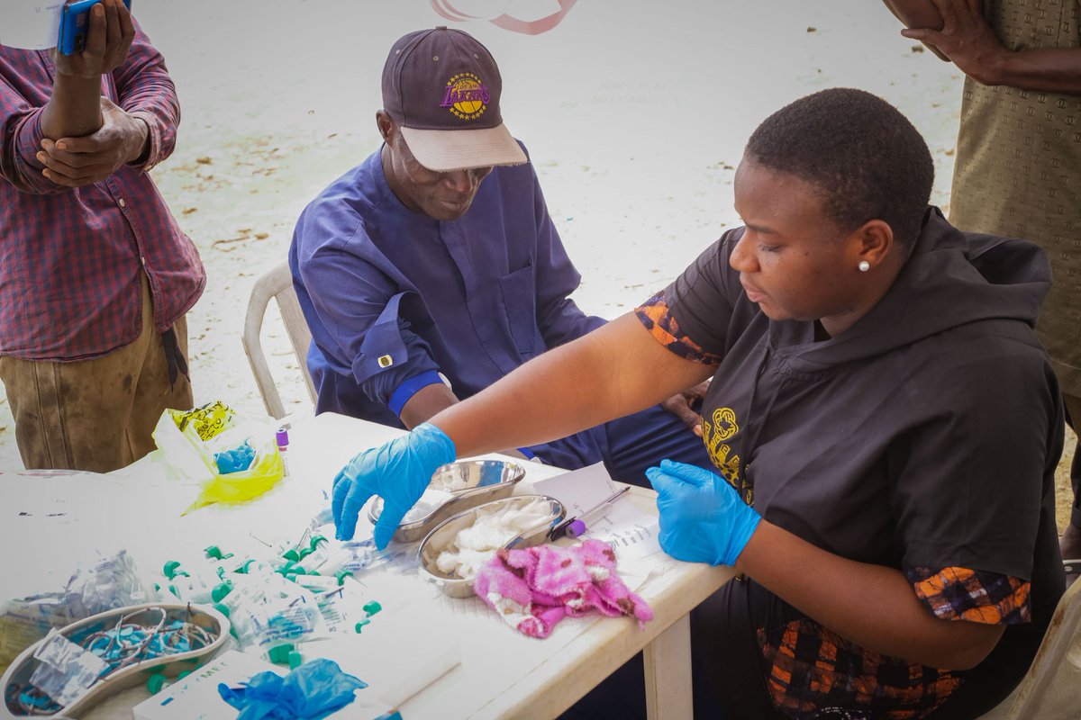 Young Medical Laboratory Scientists Forum FCT (@ymlsffctbranch) on Twitter photo Ending malaria demands grassroots action! YMLSF FCT Branch proudly stands at the frontline, boosting early diagnosis, treatment & awareness. Huge thanks to our volunteers & partners for championing the fight against Malaria. #ReinvestReimagineReignite
<a href="/endmalaria/">RBM Partnership</a> <a href="/labgirlonlens/">LabGirlOnLens👩🏽🔬</a> Ending malaria demands grassroots action! YMLSF FCT Branch proudly stands at the frontline, boosting early diagnosis, treatment & awareness. Huge thanks to our volunteers & partners for championing the fight against Malaria. #ReinvestReimagineReignite
<a href="/endmalaria/">RBM Partnership</a> <a href="/labgirlonlens/">LabGirlOnLens👩🏽🔬</a>