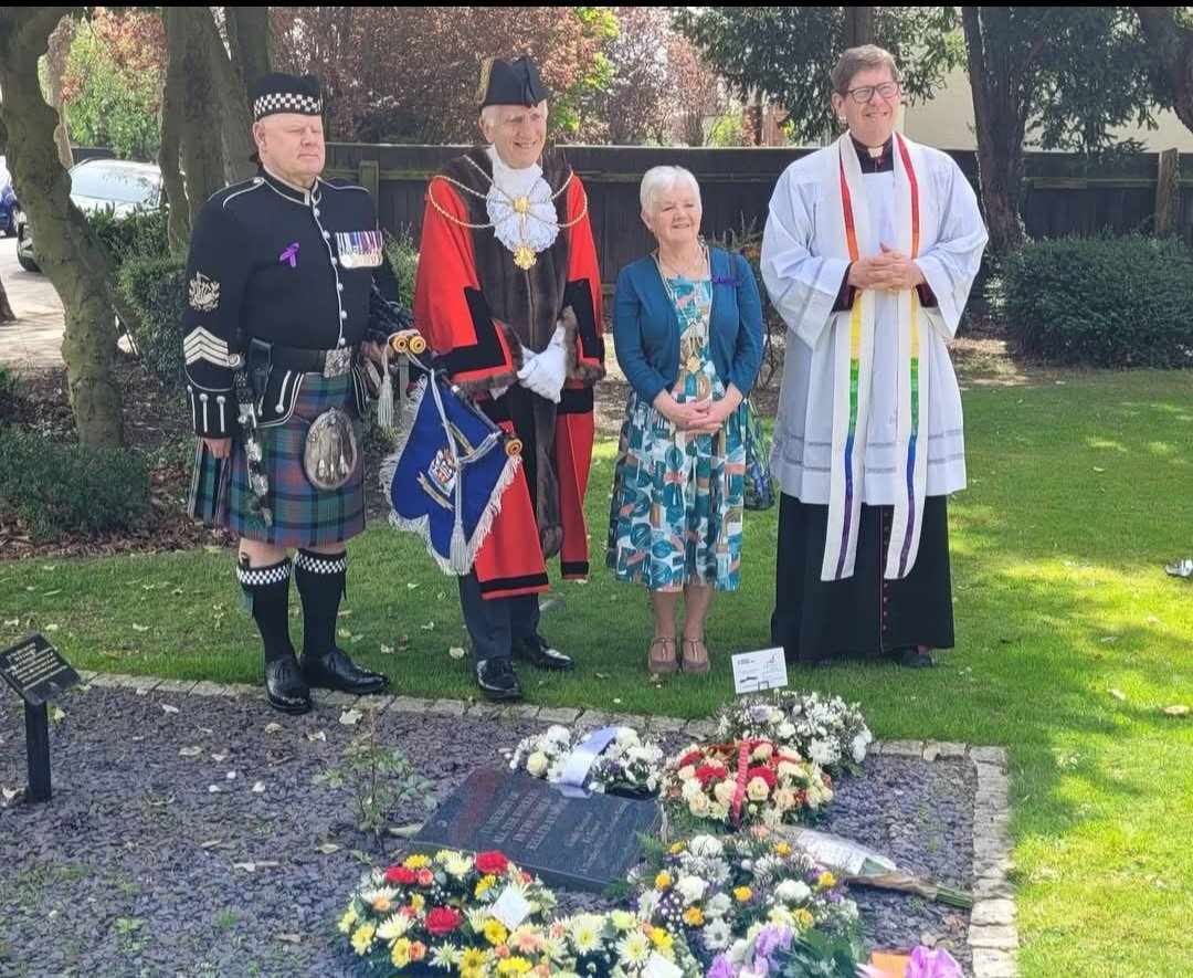 Today i was honoured to play at 3 events remembering those that lost thier lives at work for @workersmemorialday..
<a href="/Humberbeat/">Humberside Police</a> <a href="/HumberbeatNEL/">Humberside Police - North East Lincolnshire</a> <a href="/NELCouncil/">North East Lincolnshire Council</a> @