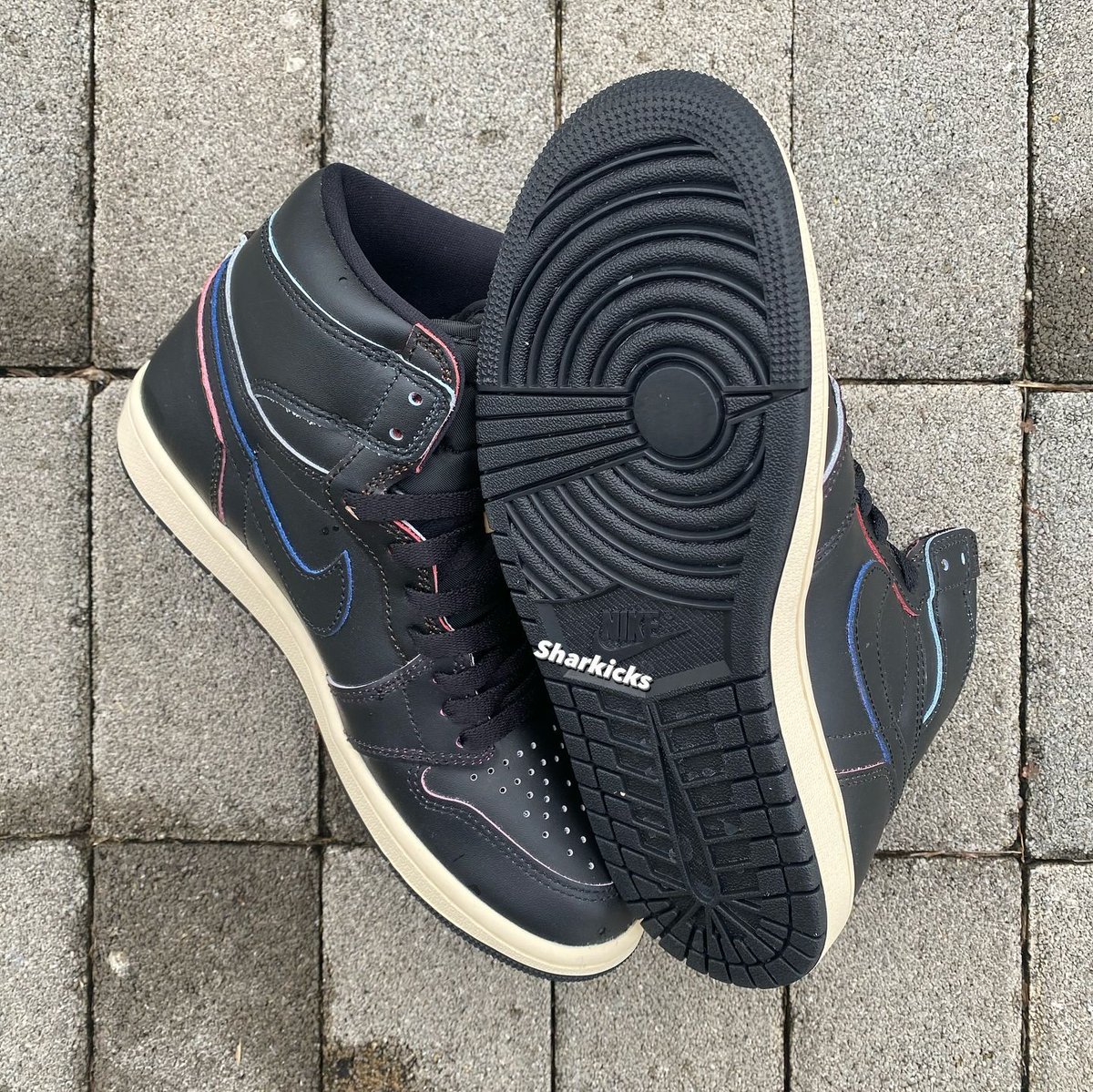 KicksFinder tweet media