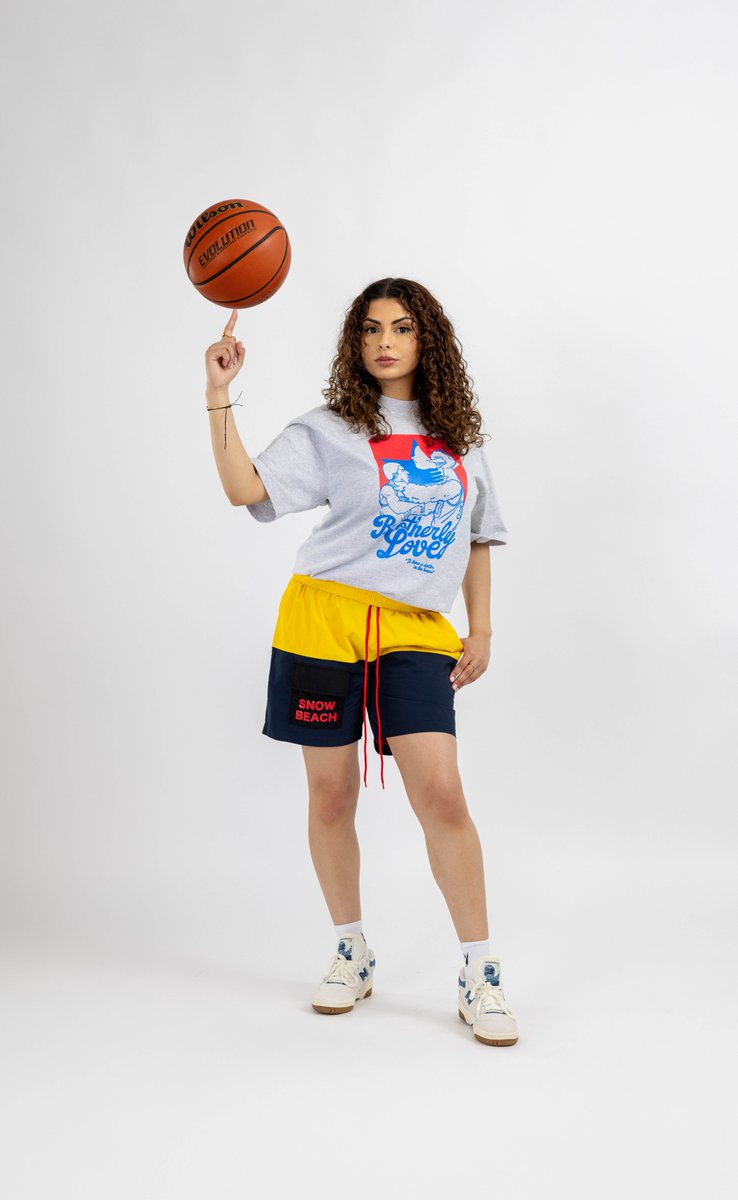 psqsshop's tweet image. P&apos;s&amp;amp;Q&apos;s 2025 Summer will be available on May 3rd!