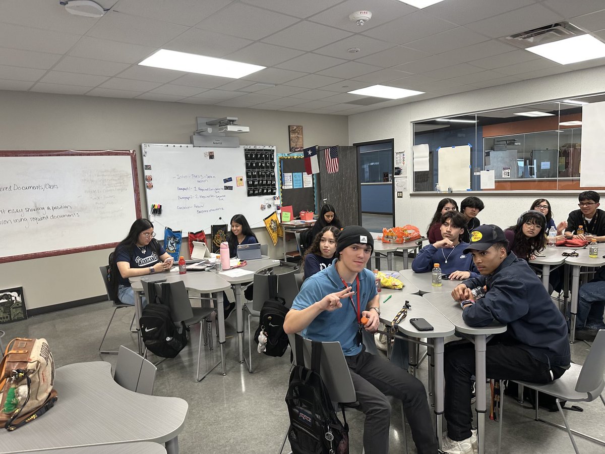 Abel Garza (@agarza_aldine) on Twitter photo <a href="/BlansonCTEHS/">Blanson CTE HS</a> <a href="/AldineISD/">Aldine ISD</a> talking to high schools about getting involved in civic engagement efforts <a href="/BlansonCTEHS/">Blanson CTE HS</a> <a href="/AldineISD/">Aldine ISD</a> talking to high schools about getting involved in civic engagement efforts