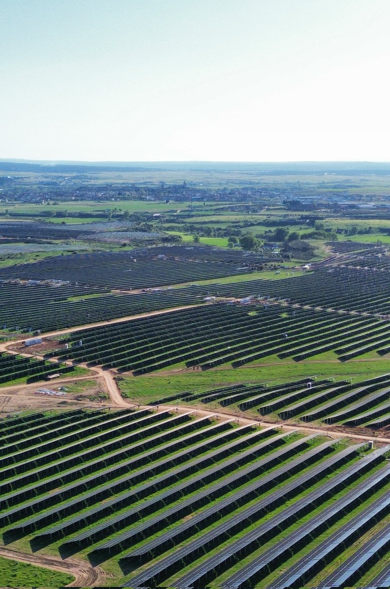miguefores's tweet image. Cómo es posible que con Ciudad Rodrigo en #Salamanca lleno de placas solares, se vaya la luz y nos queremos incomunicados y se tenga que parar el mundo? 
Prefiero agricultura, ganaderia y montes que chatarra en nuestros campos
#CorteDeLuz 
#Agenda2030 
#apagón 
#apagonespana