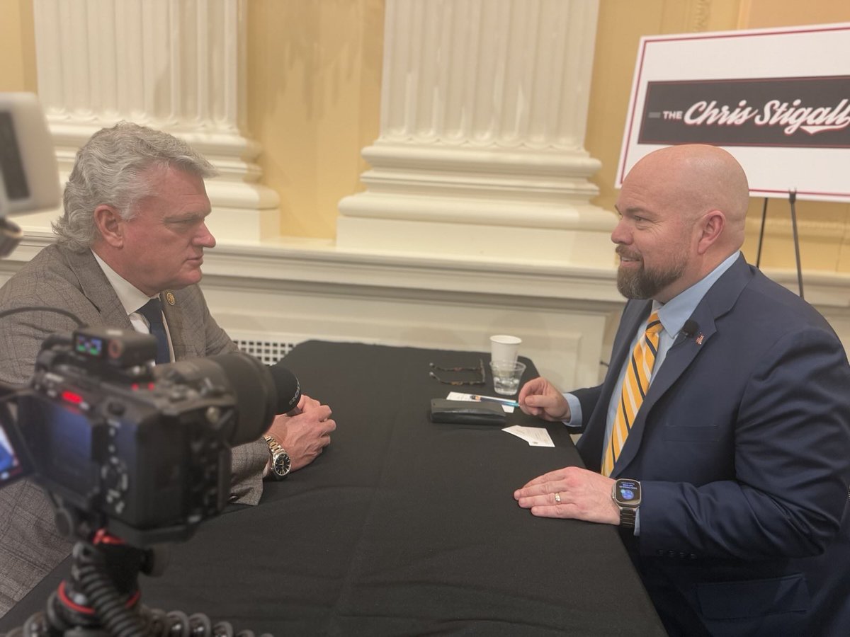 RepCollinsPress's tweet image. Behind the scenes with the Boss at media row talking about President Trump’s first 100 days in office.
No talking points needed.