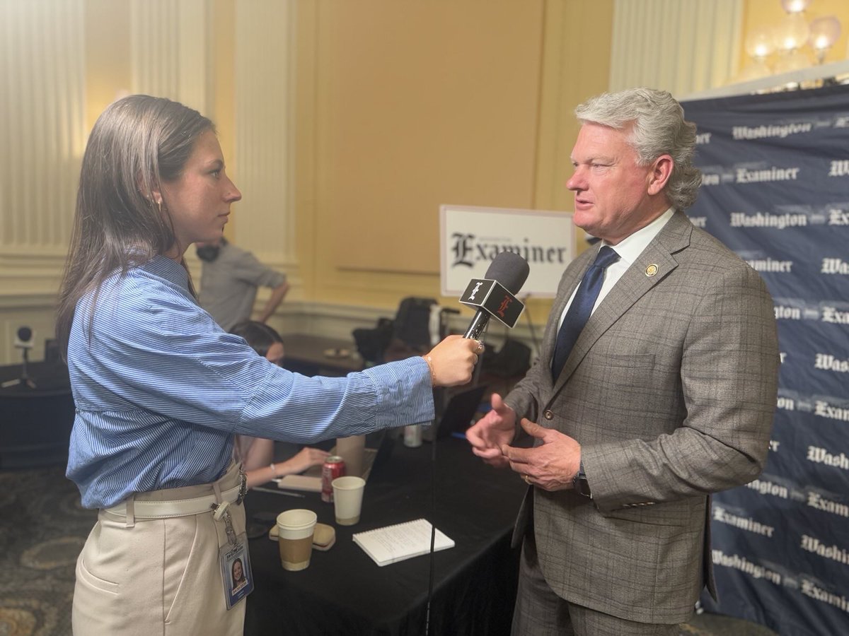 RepCollinsPress's tweet image. Behind the scenes with the Boss at media row talking about President Trump’s first 100 days in office.
No talking points needed.
