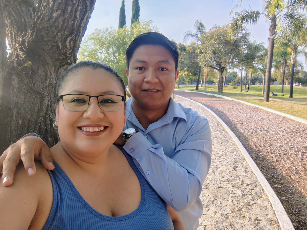9398d1's tweet photo. Pasando el rato 🥰 https://t.co/oP3raeTemK