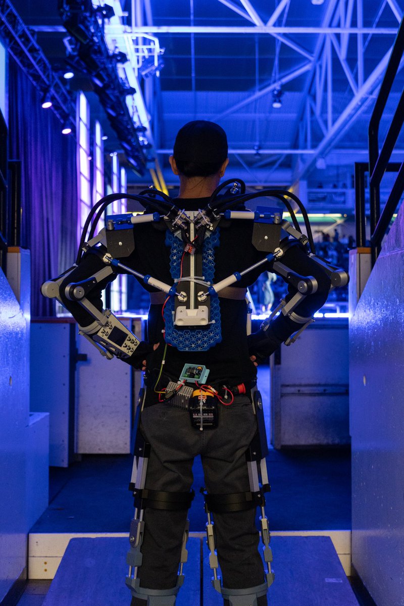 mergedotclub's tweet image. This quarter we gave microgrants to some of the most ambitious builder's we've ever met.
- Growing neurons for neuron-based computing
- Mechanized exoskeletons to enhance human strength
- Building the first pulse jet powered VTOL
More on these projects and grantees below 👀