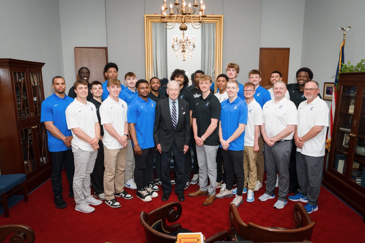 The men’s bball team from Kirkwood are visiting Washington this wk. Congrats on winning the 4th NJCAA DII Ntl Championship. enjoy your trip