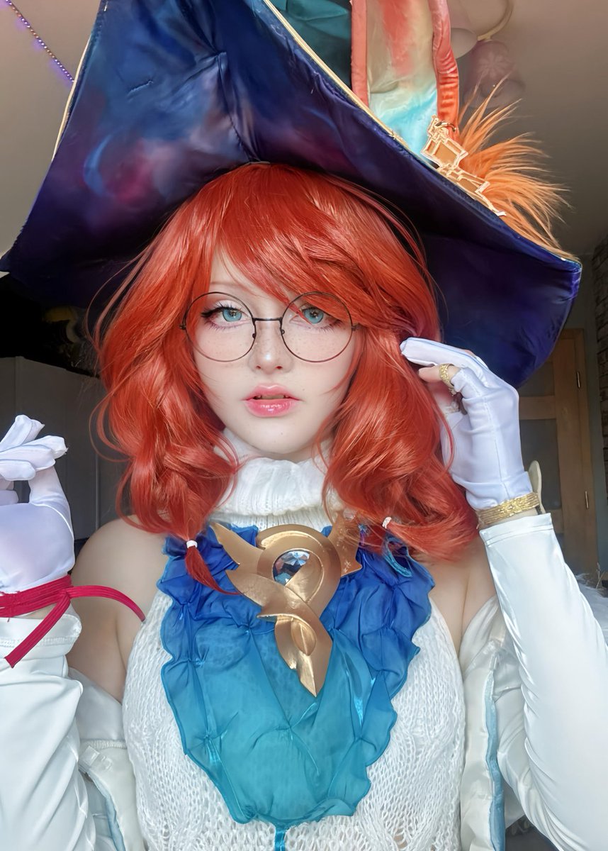 Kalafala1's tweet image. I'll allow myself to post this one here since my second account dead asf lol
#cosplay #LeagueOfLegends