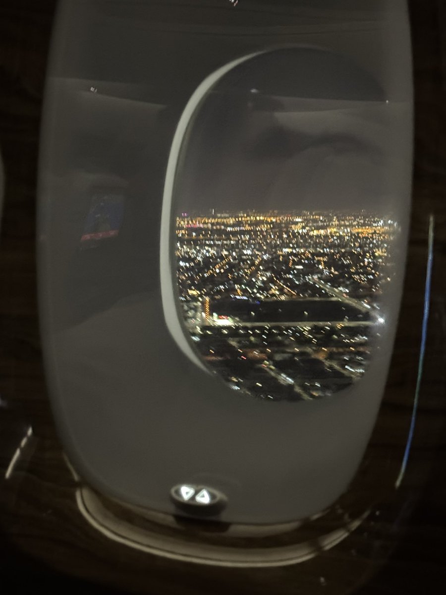 Zixi@We're building Stablestock tweet media