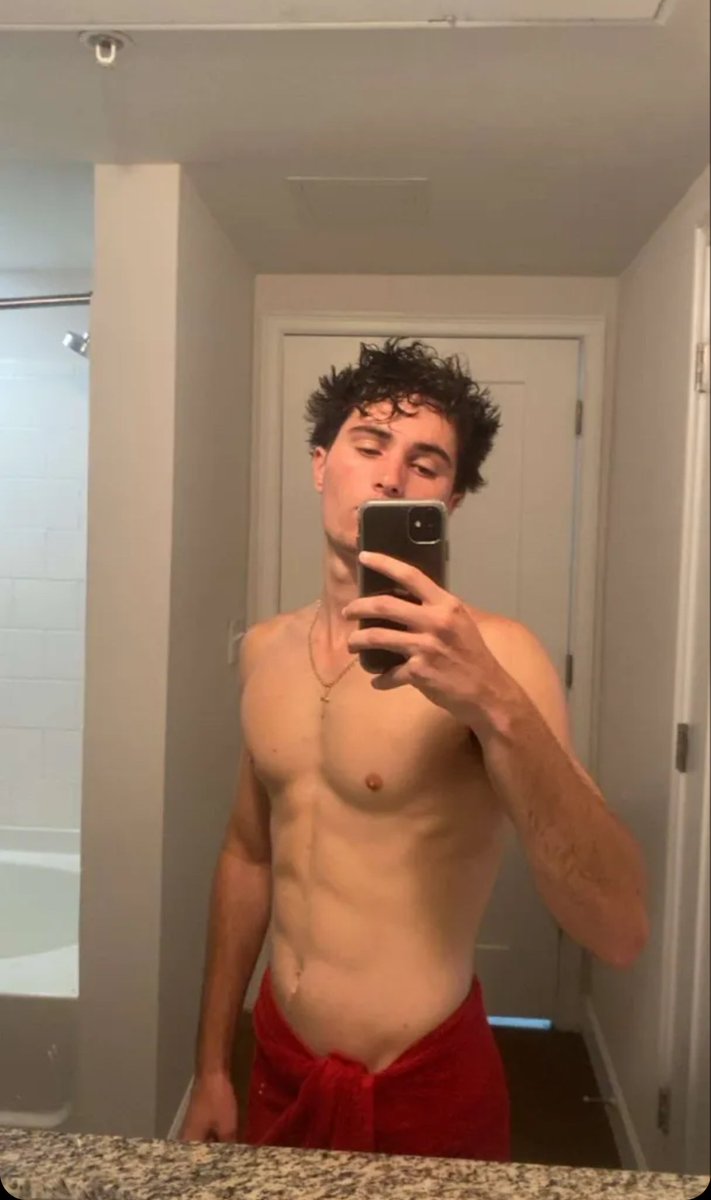 TikTok Sluts tweet media