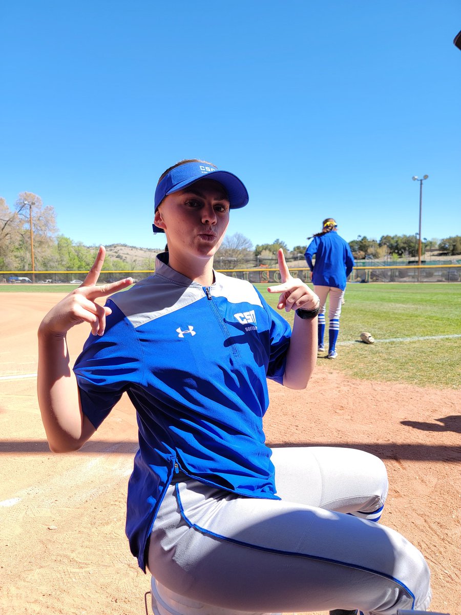 CoachRC16's tweet photo. Weekend 📸 from AZ 🐾🐾
@CamrynHunkins 
@MattiMoTG2024 
@London_lamb7 
CSN🥎Softball | Pack Ball | Yotes https://t.co/y2RKzhDUic