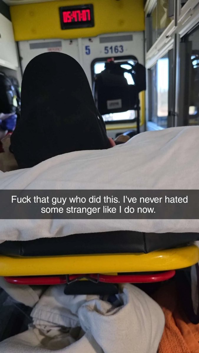 murfie88's tweet photo. #hedoesntdeservethis he was protecting our young teen coworkers from a creepy. The coward punched him in the right of his jaw, and knocked out, then the guy ran off after noticing multiple witnesses and people on the phone with 911. https://t.co/UlovLNvEIj