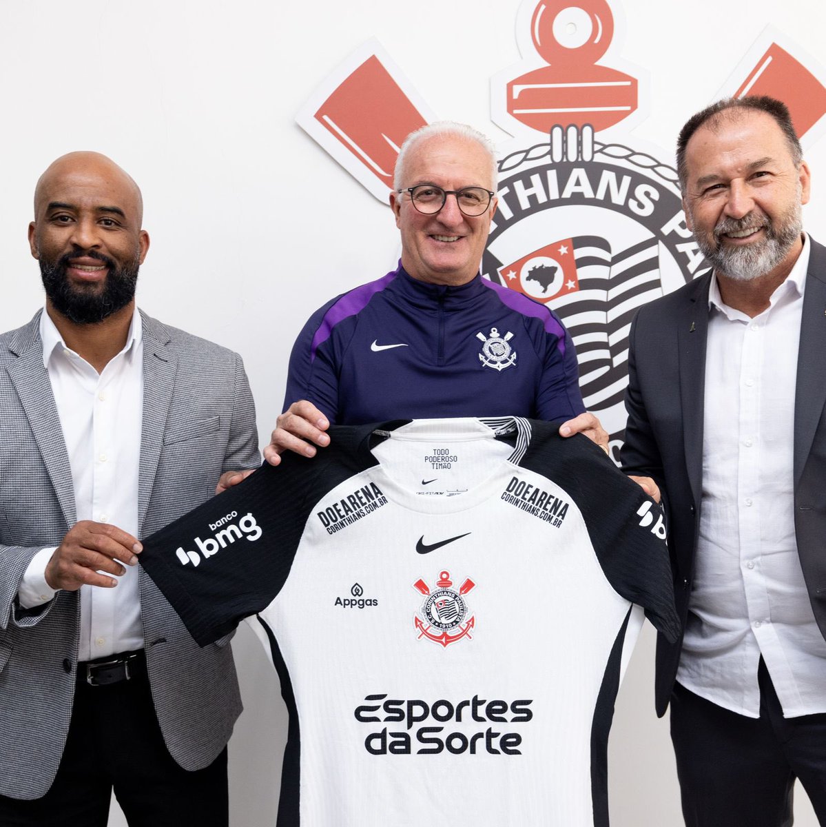 Boa sorte 🙏🏽⚫️⚪️