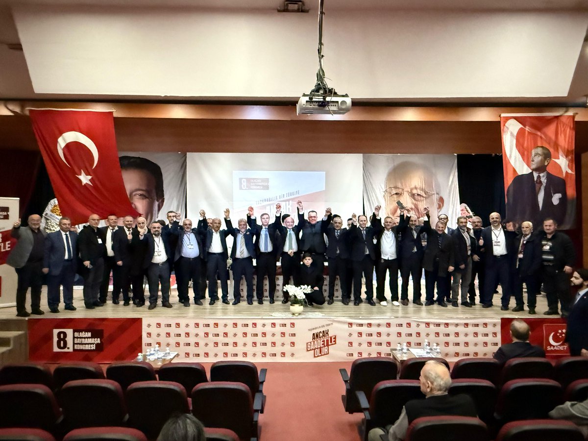 Saadet Partisi Bayrampaşa İlçe Başkanlığımızın 8. Olağan Kongresi’ne katılarak teşkilatımızın heyecanına ve coşkusuna ortak olduk.

Görevi devreden İlçe Başkanımız Hüseyin Gülümser’e bugüne kadar göstermiş olduğu emek ve gayretlerinden dolayı teşekkür ediyor, bayrağı devralan