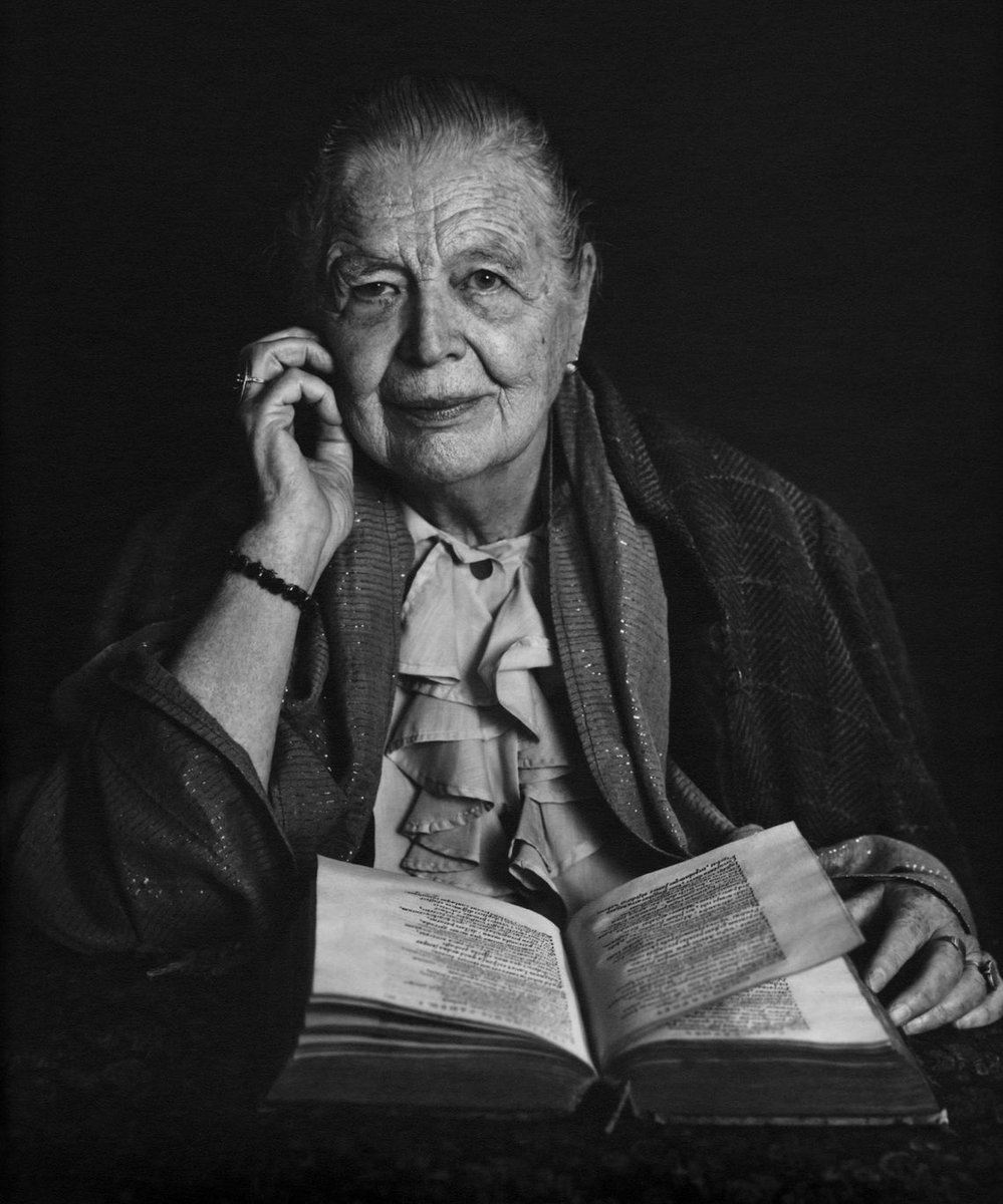 shespoketh's tweet photo. “I am not sure that the discovery of love is necessarily more exquisite than the discovery of poetry.” – Marguerite Yourcenar
 
#NationalPoetryMonth https://t.co/5UQPWyGqoC