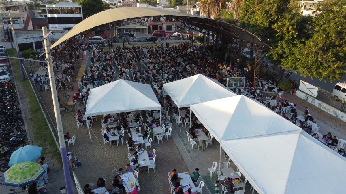 Por iniciativa de Bruno Dedé, concejal principal de La Libertad, se efectuó un bingo con premios relacionados al área educativa. El éxito fue notorio, destacándose la excelente organización y la participación de aproximadamente 2,500 personas.