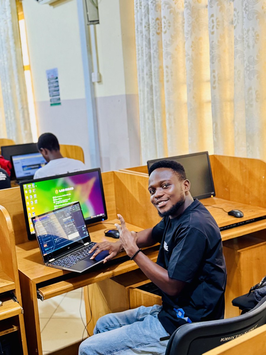 📢From zero to Web3 explorers — Day 1 was a success!
We introduced participants to the 1.Blockchain, 
2. Web3
3. Sonic EVM.
All wallets set up — the first real step into the decentralized future.
#Web3 #Blockchain #SonicEVM #Solidity #HackQuest #KNRLProtocol #BuildOnSonic #KNUST