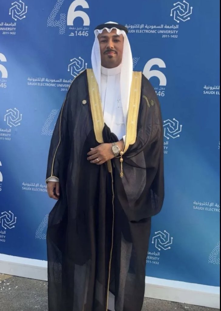 نبارك إلى أبن الخوار الاستاذ / بسام بن مساعد الشريف بمناسبة حصوله على شهادة ماجستير في الجامعة السعودية الالكترونية نسأل الله له دائم التوفيق و النجاح.