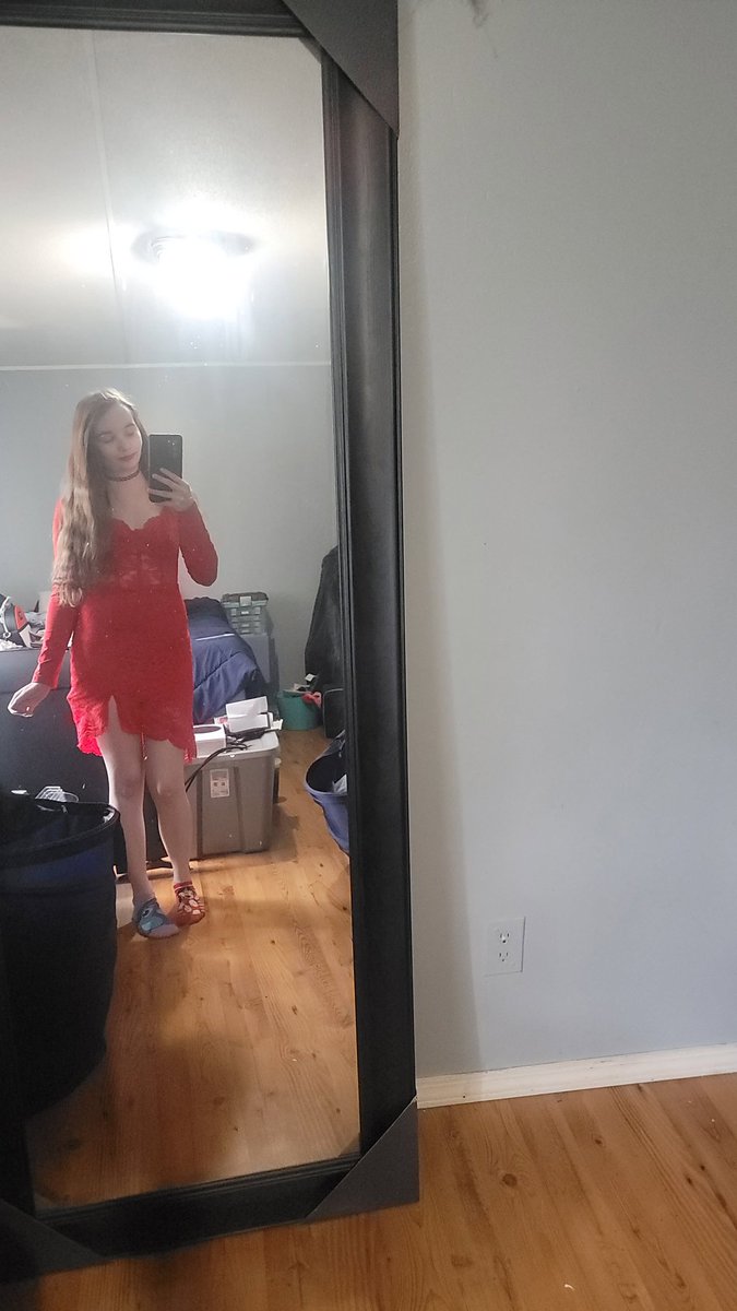 Kinky420girl's tweet photo. Repost and DM me for a free nude https://t.co/e4KTKaWk1Q