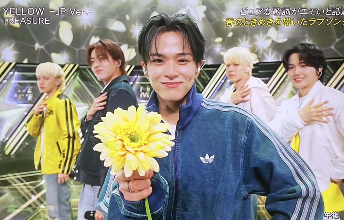 TREASURE 良い曲だ💛 アサヒ✨✨😭😭 #この恋いつまでもYELLOW