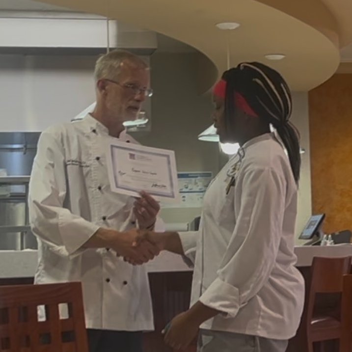 Jefferson County Schools (@jefcoed) on Twitter photo Hats off to McAdory High senior Keyana Lewis-Sayles for winning the annual "For the Love of Cooking" competition at Jefferson State .๐ฉ๐พโ๐ณ๐ Her win earns her a full ride scholarship!!
Wondering what she cooked up for the judges? Spicy honey chicken!๐ถ๏ธ๐ <a href="/JEFCOCareerTech/">JEFCOED Career Tech</a> Hats off to McAdory High senior Keyana Lewis-Sayles for winning the annual "For the Love of Cooking" competition at Jefferson State .๐ฉ๐พโ๐ณ๐ Her win earns her a full ride scholarship!!
Wondering what she cooked up for the judges? Spicy honey chicken!๐ถ๏ธ๐ <a href="/JEFCOCareerTech/">JEFCOED Career Tech</a>