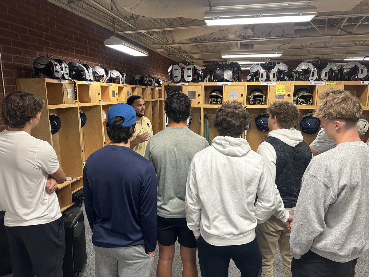 Gametime Recruiting & Consulting (@gametimerc) on Twitter photo ๐ <a href="/GametimeRC/">Gametime Recruiting & Consulting</a> Oregon College Tour ๐
Our 6th stop was <a href="/GFUFootball/">GFU Bruin Football</a>!!! <a href="/Coach_BMeyer/">Braeden Lafaele Meyer</a>, <a href="/Coach_Gilgan/">Lukkes Gilgan</a>, & Coach Reynolds did a great job with the tour!!! Beautiful campus!!! Great time talking O & D with the coaches. Thank you coaches for your time. We greatly appreciate it!!! ๐ <a href="/GametimeRC/">Gametime Recruiting & Consulting</a> Oregon College Tour ๐
Our 6th stop was <a href="/GFUFootball/">GFU Bruin Football</a>!!! <a href="/Coach_BMeyer/">Braeden Lafaele Meyer</a>, <a href="/Coach_Gilgan/">Lukkes Gilgan</a>, & Coach Reynolds did a great job with the tour!!! Beautiful campus!!! Great time talking O & D with the coaches. Thank you coaches for your time. We greatly appreciate it!!!