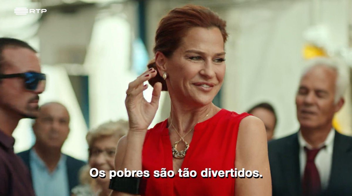 Amei quando bateram palmas pela luz ter voltado