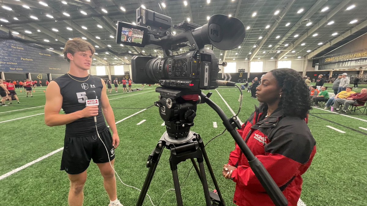sanford_fb's tweet photo. 155 athletes gathered at the Sanford Fieldhouse for the annual HS Football Combine, with coaches from NCAA Division 1, 2, &amp; NAIA across 5 states. See how the event has evolved over its 13-year history: https://t.co/edYU2FgtCo 

#SanfordSports https://t.co/3GKOJX9dHt