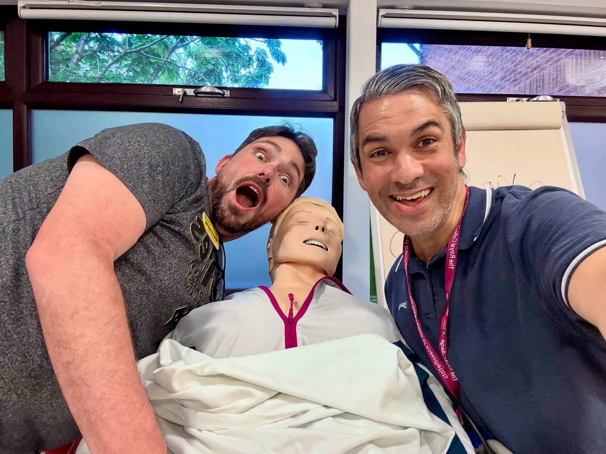 LeDyslexicMedic's tweet image. Spot of ALS-ing 😁👊🏽
#resus #resuscitation #advancedlifesupport @WWLNHS #medicaleducation #éducation