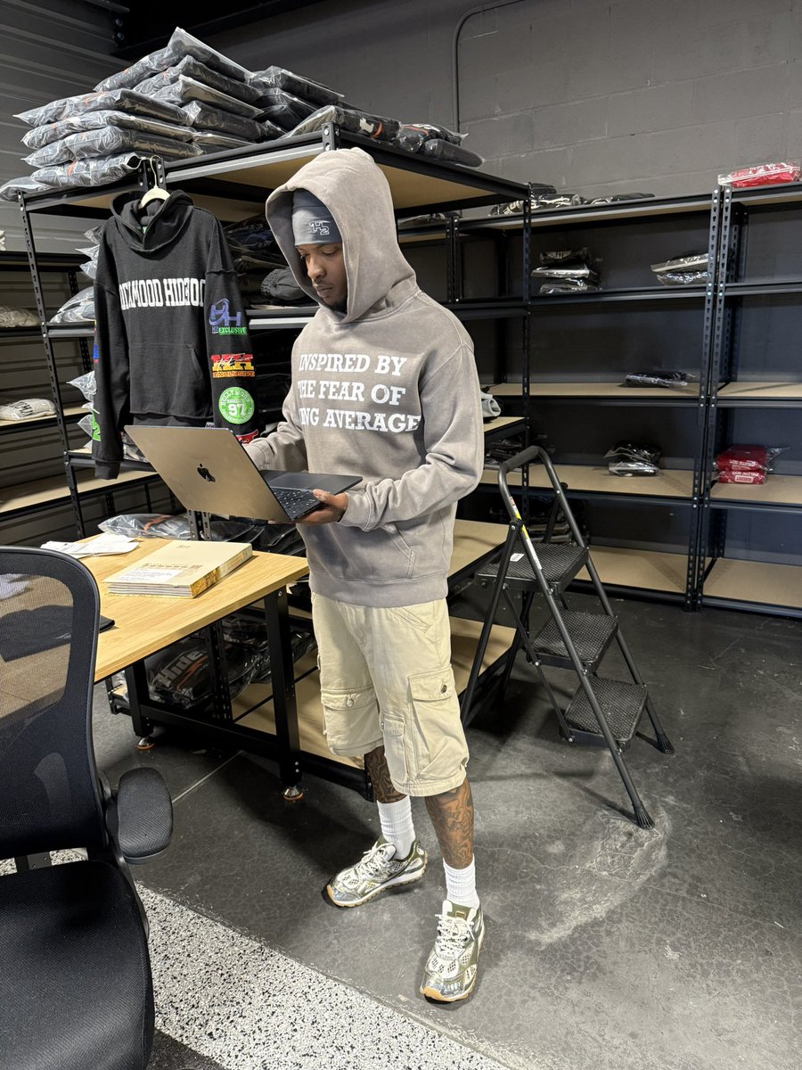HollywoodShack's tweet photo. Started as a vision https://t.co/b6r0RN0W47