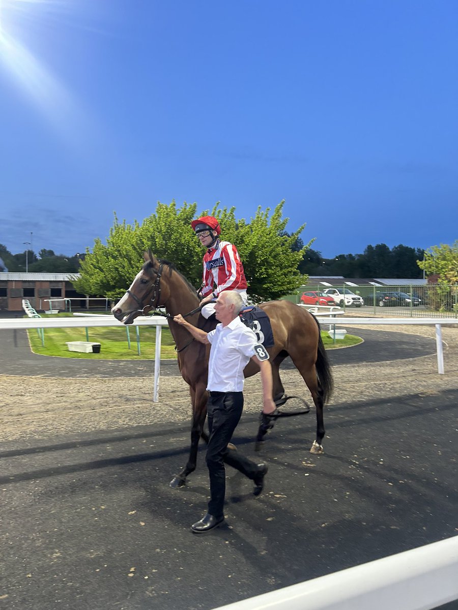 Advertorial <a href="/EdDunlopRacing/">Ed Dunlop Racing</a> <a href="/WolvesRaces/">Wolverhampton Races</a> 

WINNER 🥇🐎