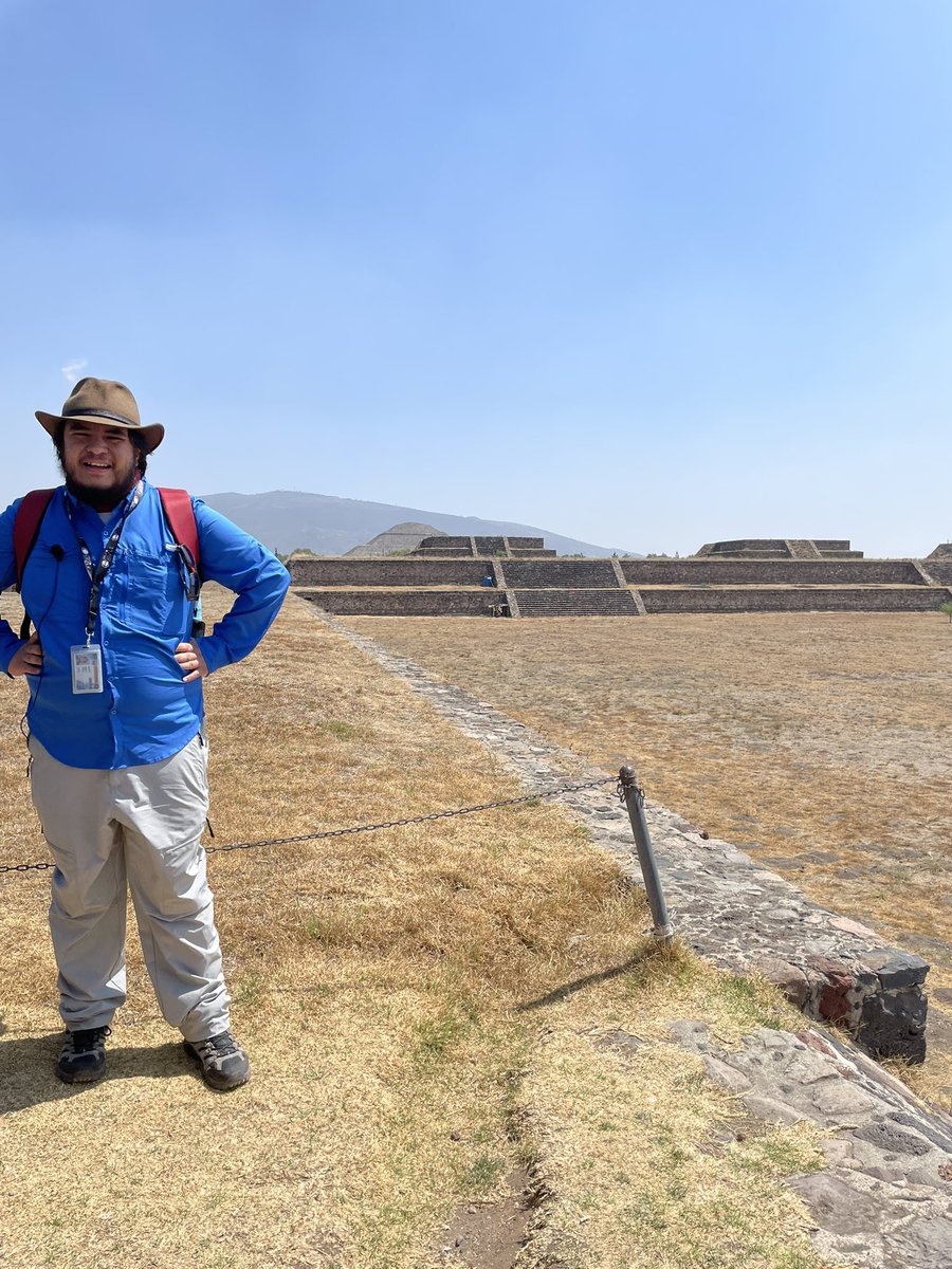 Teotihuacan es una ciudad excepcional, el centro urbano más cosmopolita de su momento. Se desarrolló entre el 100 a.C y perduró hasta el 600 d.C., tuvo un gobierno corporativo dividido en cuatro facciones y fue el centro de producción y comercio más importante del centro de lo