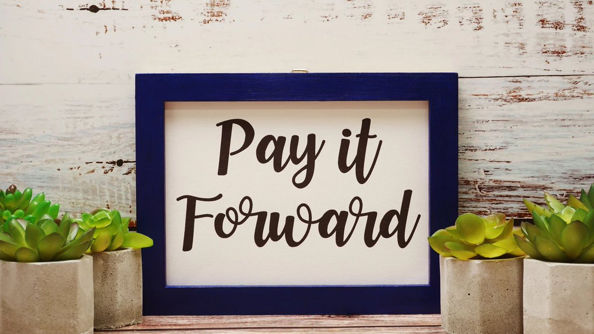beadsters's tweet photo. Pay it forward!
#GlobalPayItForwardDay
#MondayThoughts
#BeadsLookGoodOnYou
https://t.co/dKbCTttEri https://t.co/jBMwMyAXFD