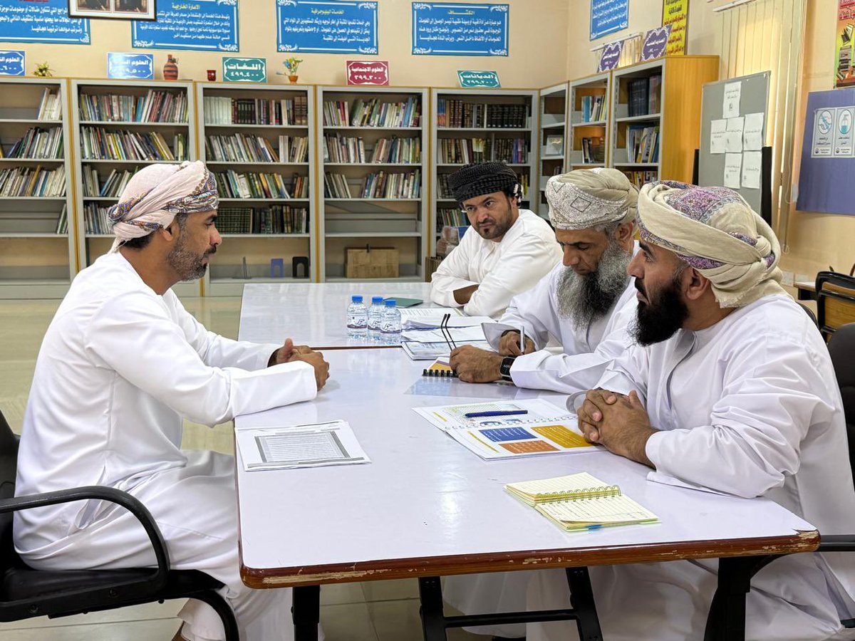 📚 زيارة إشرافية

في إطار الدعم والمتابعة، قام المشرف الأول ومشرف المادة بزيارة للاطلاع على ملف إنجاز الأستاذ عبدالله المعمري، وتقييم أعماله كـ معلم أول لمادة التربية الإسلامية.
تميزت الزيارة بالإشادة بجودة الأداء والجهود المبذولة في تطوير العمل التربوي.

#تعليم_مستدام