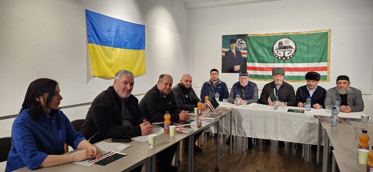 thechechenpress.com/news/18583-v-v…
In Vienna, we remembered the first president of the Chechen Republic of Ichkeria, Dzhokhar Dudayev. The event, organized by the CRI representative office in Austria, was dedicated to the 29th anniversary of the tragic death of the Chechen president.