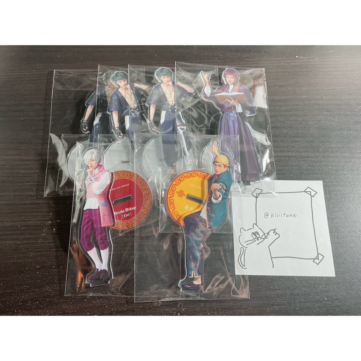 kiiiitune's tweet photo. 【交換/譲渡】エーステ　ACT3　アクスタ

譲‣‣密♡・臣△・丞

求‣‣太一or定価+送料

♡は交換優先、△は無印同数お引き取り優先となります。

4/29に観劇予定ですので、その際にお手渡しも可能です🐻‍❄️

郵送でのお取引となります🫧

大変難しいと思いますが、よろしくお願い致します🐑·•° https://t.co/q2JVBSmUCg
