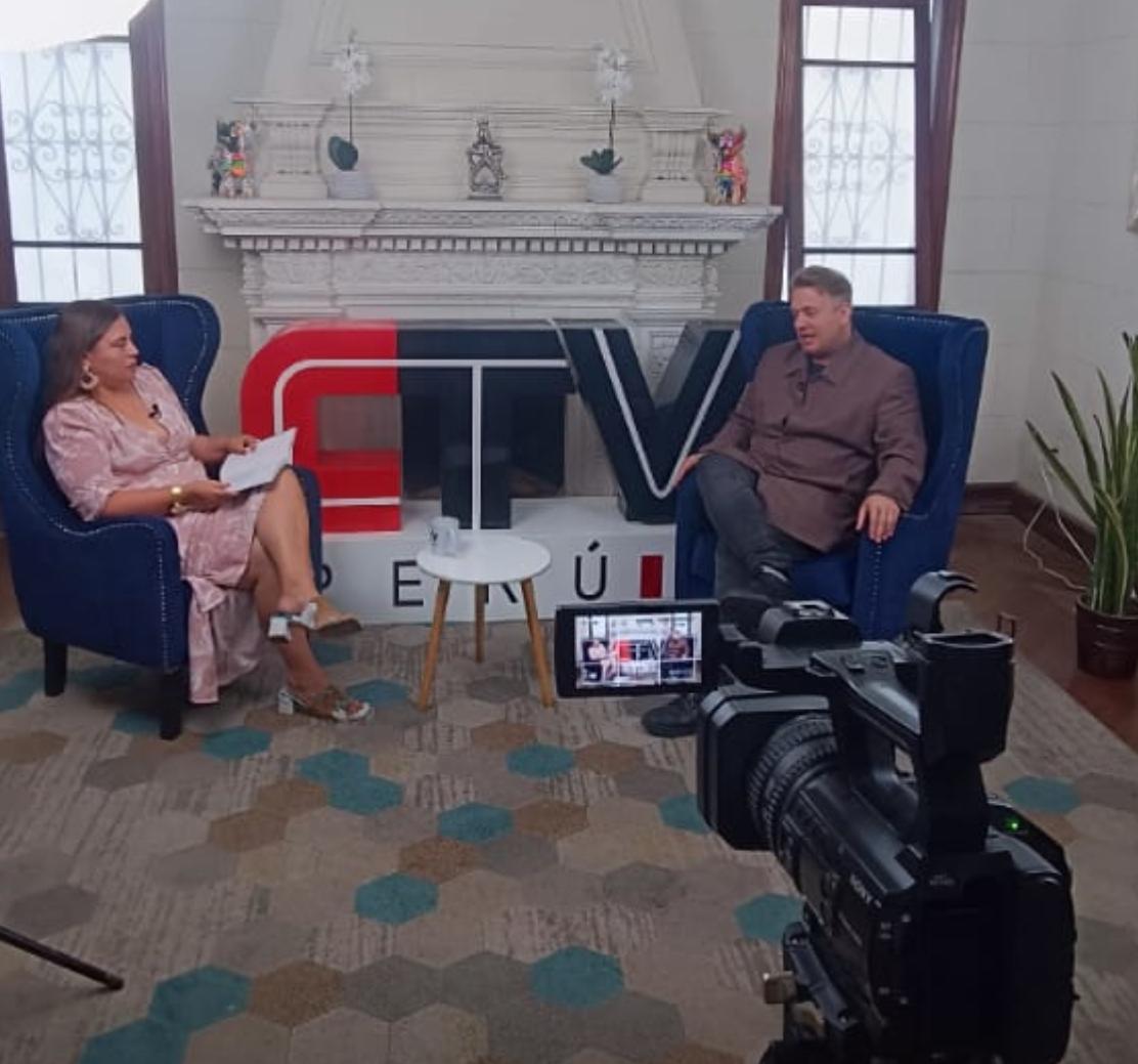 Nicolás Márquez (@nickymarquez1) on Twitter photo Exhaustiva agenda de medios en el Perú en los grandes canales y programas. GRACIAS POR LA REPERCUCIÓN DEL LANZAMIENTO DEL LIBRO "<a href="/JMilei/">Javier Milei</a>, la revolución que no vieron venir". GRACIAS POR SOBRE TODO AL GRAN <a href="/LucianoRevoredo/">Luciano Revoredo</a> y <a href="/abeja_peru/">La Abeja</a>. Exhaustiva agenda de medios en el Perú en los grandes canales y programas. GRACIAS POR LA REPERCUCIÓN DEL LANZAMIENTO DEL LIBRO "<a href="/JMilei/">Javier Milei</a>, la revolución que no vieron venir". GRACIAS POR SOBRE TODO AL GRAN <a href="/LucianoRevoredo/">Luciano Revoredo</a> y <a href="/abeja_peru/">La Abeja</a>.