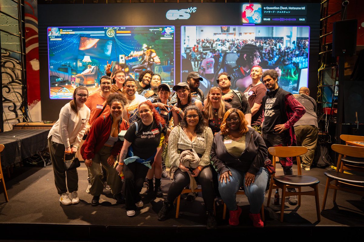 Beautiful evening of networking, socializing, &amp; uplifting the diverse &amp; passionate streaming/creator community here in NYC!

Even more beautiful that I got to celebrate my anniversary of meeting <a href="/UnrlAtlas/">UNRL Atlas</a> on stream, almost on the exact day, by sharing a meal &amp; an evening of fun