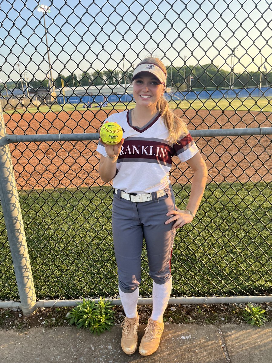 We fell short to Page tonight 3-6. <a href="/AMyers2027/">AddisonMyers2027</a> went 2-3 with a bomb 💣.