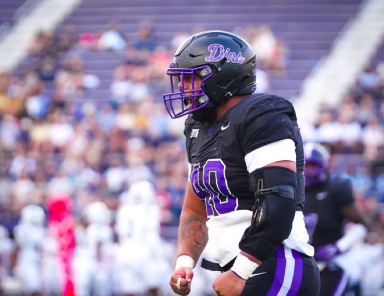 UpNext | Transfer Athletes (@upnexttransfer) on Twitter photo Coaches, <a href="/xstephens98/">Xavier Stephens</a> is a 6’3”, 297 lb DL from Furman University. Grad transfer who will immediately make his next team better. A veteran presence with D1 experience ready to anchor a defense! His full profile & contact info is below.. #UpNextAthlete
➡️ UpNext.team/athlete/d120d2… Coaches, <a href="/xstephens98/">Xavier Stephens</a> is a 6’3”, 297 lb DL from Furman University. Grad transfer who will immediately make his next team better. A veteran presence with D1 experience ready to anchor a defense! His full profile & contact info is below.. #UpNextAthlete
➡️ UpNext.team/athlete/d120d2…