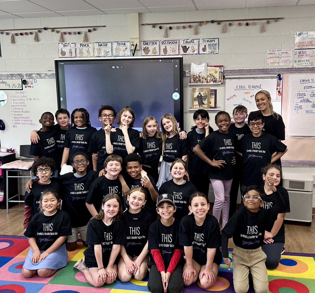 GillMustangs's tweet photo. This is what a leader looks like!! (Best tshirt ever) I am humbled by how hard this group worked to become the leaders they are today!! Integrity Matters ❤️ https://t.co/boy0U6QQoN